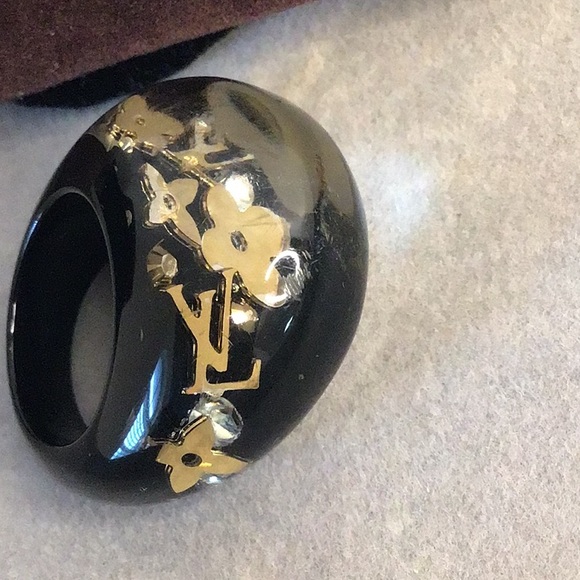 Louis Vuitton Black Inclusion Ring - Picture 8 of 10